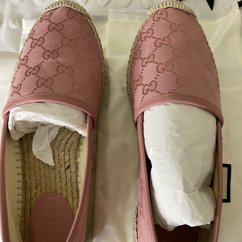 Preowned espadrilles